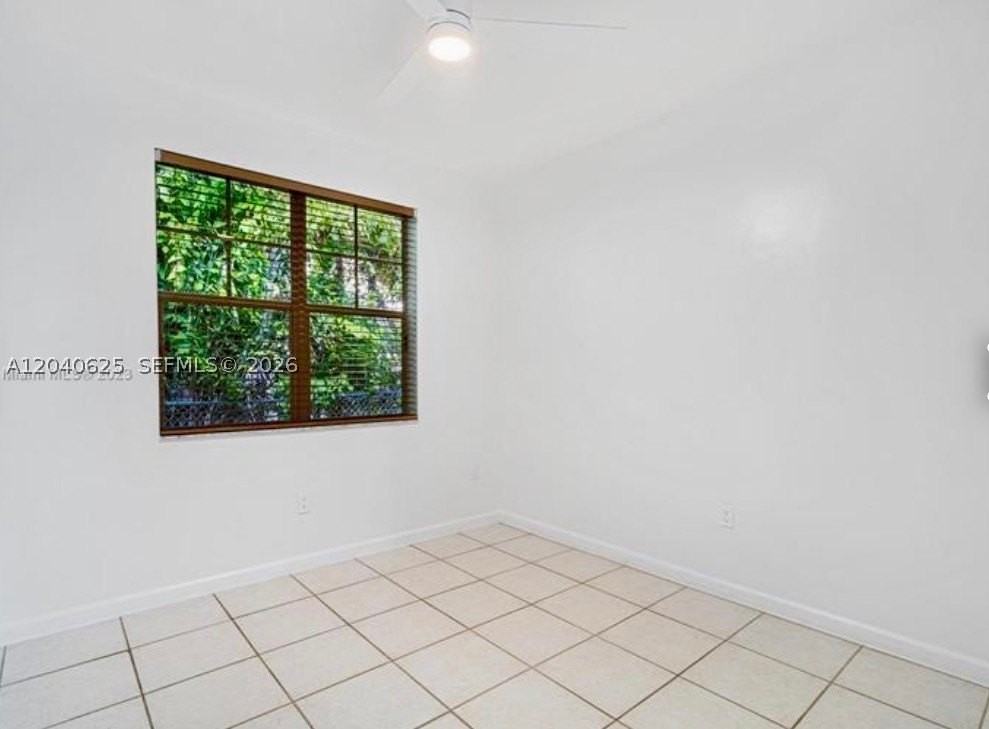 822 Lenox Ave #5 - Photo 7 of 10