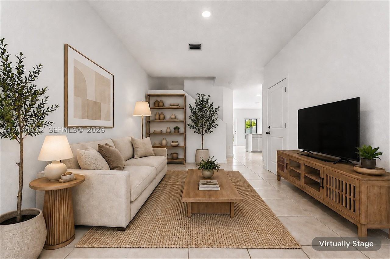 4825 Dillion St - Photo 5 of 50