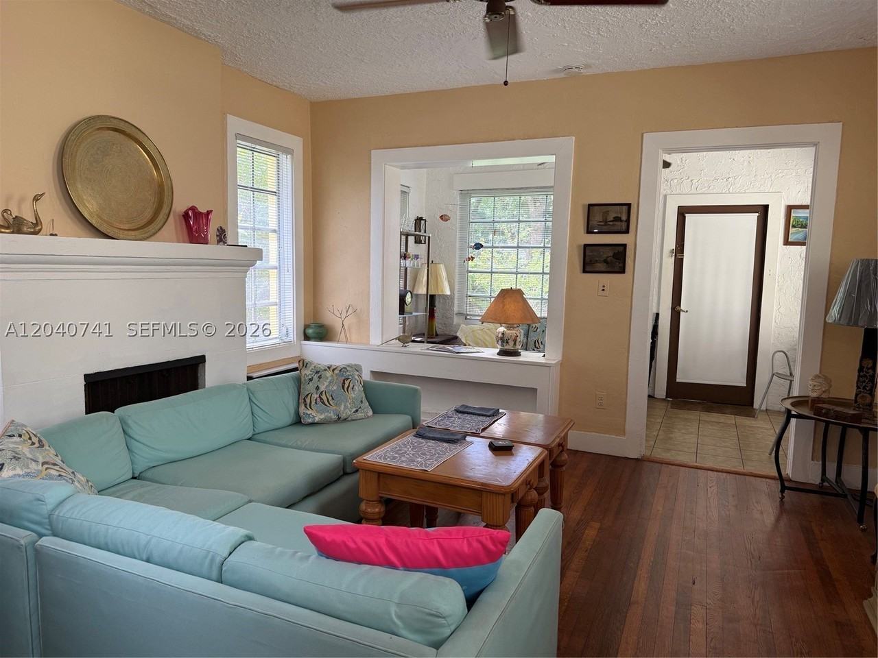 1209 Aguila Ave - Photo 6 of 19