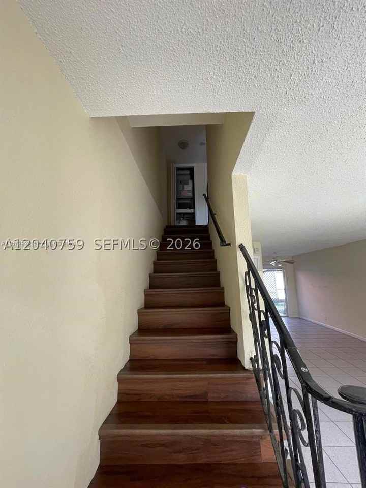5305 Nw 27th St #6C - Photo 5 of 15