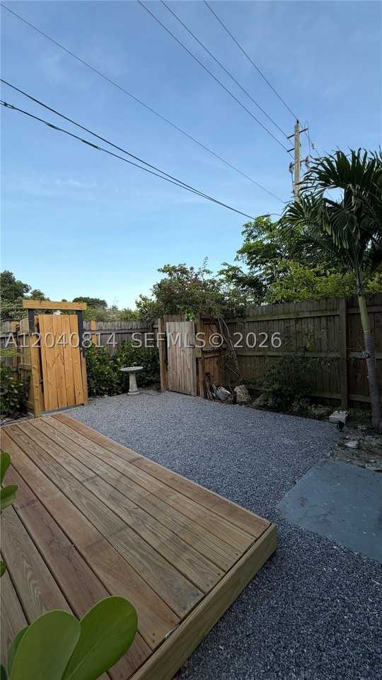 7025 Nw 5th Ave #2 - Photo 2 of 8