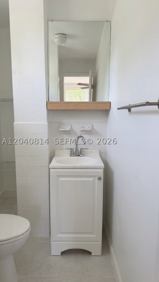 7025 Nw 5th Ave #2 - Photo 6 of 8