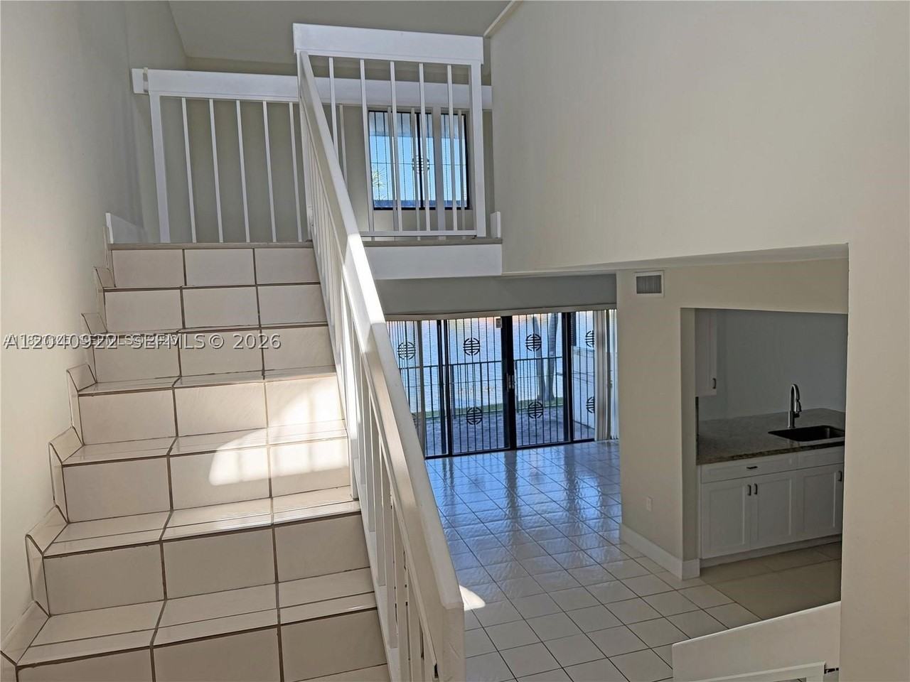 1331 Sw 124th Ct #E3 - Photo 4 of 30