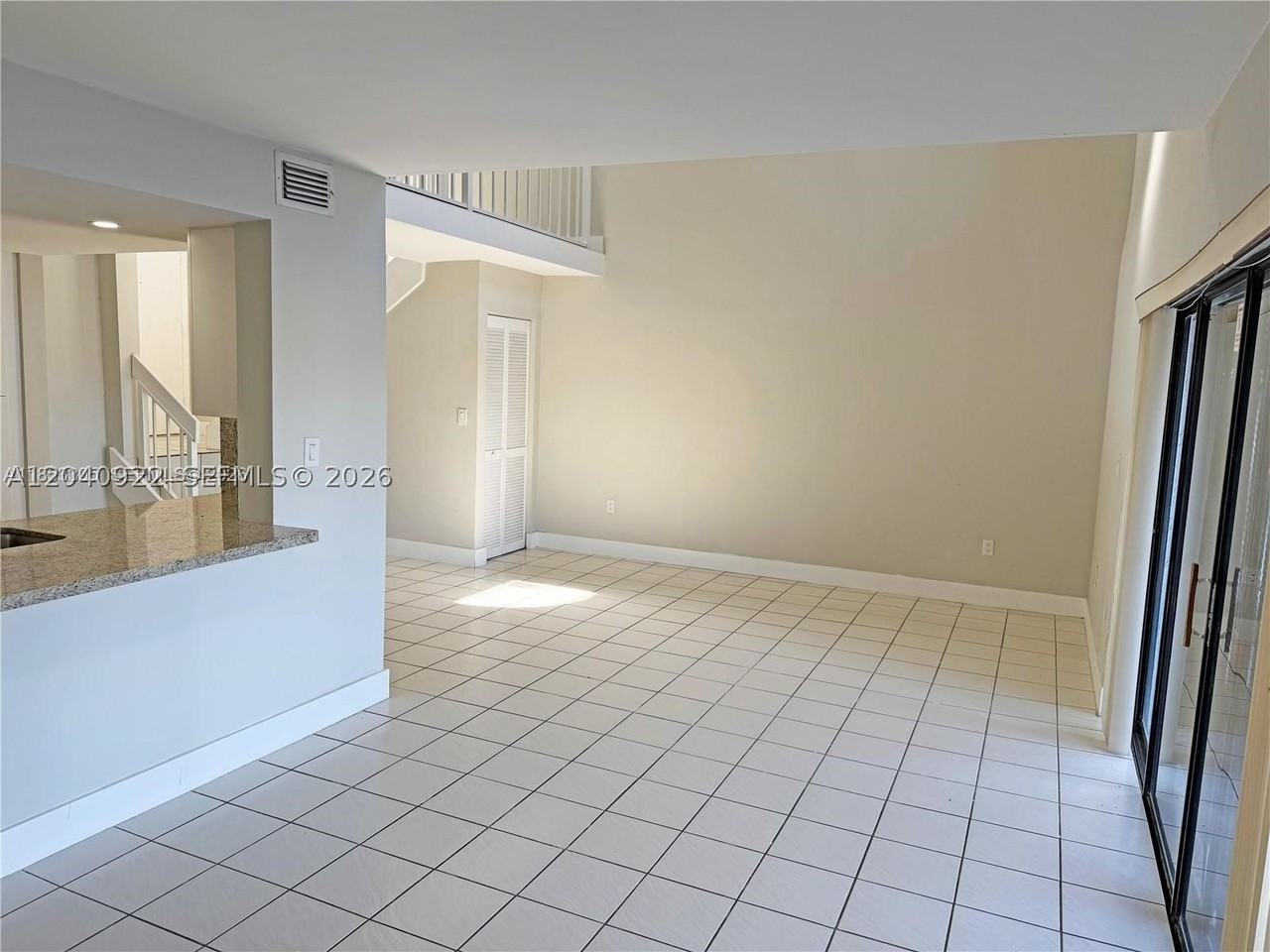 1331 Sw 124th Ct #E3 - Photo 6 of 30