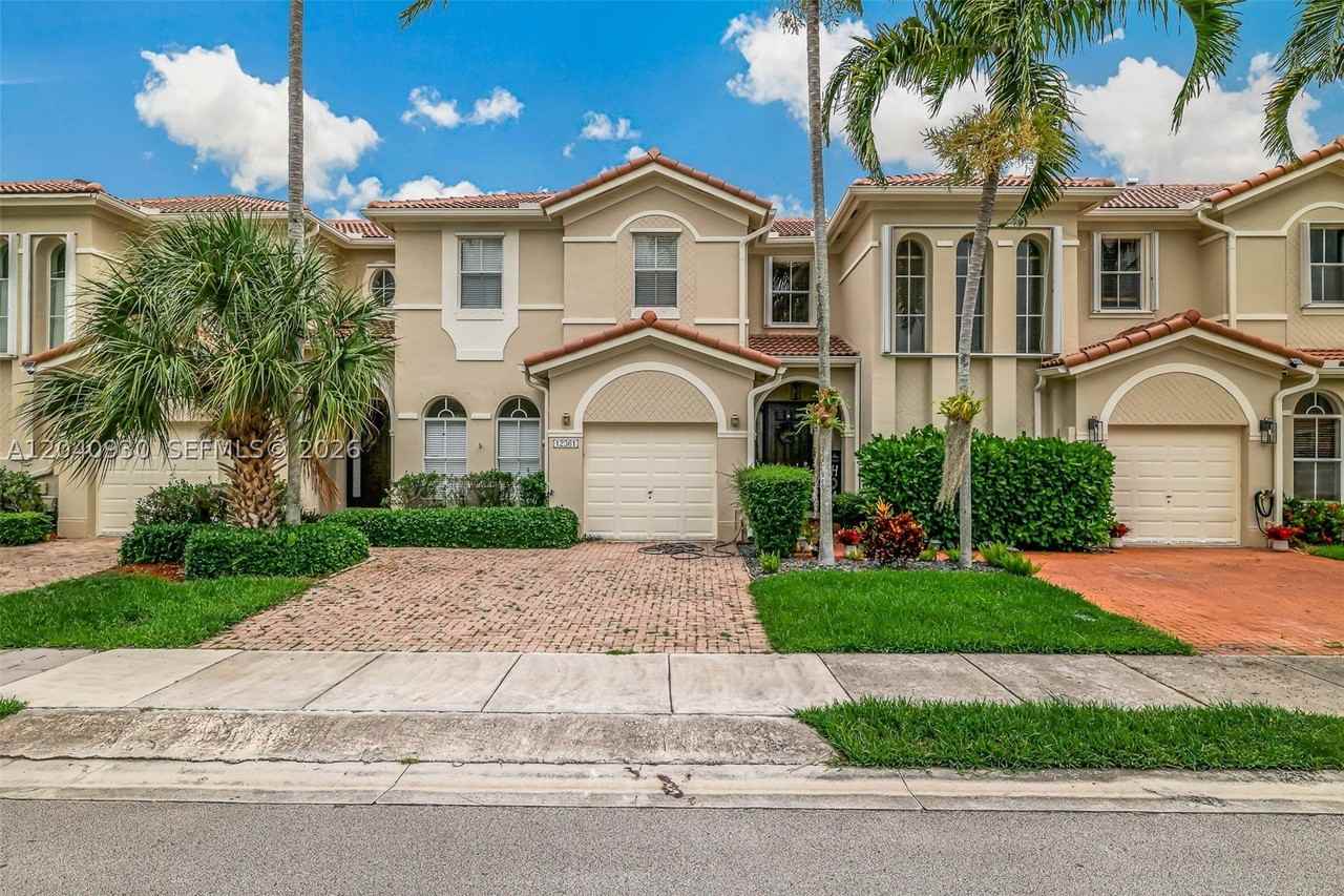 12361 Sw 123rd Ter - Photo 5 of 50