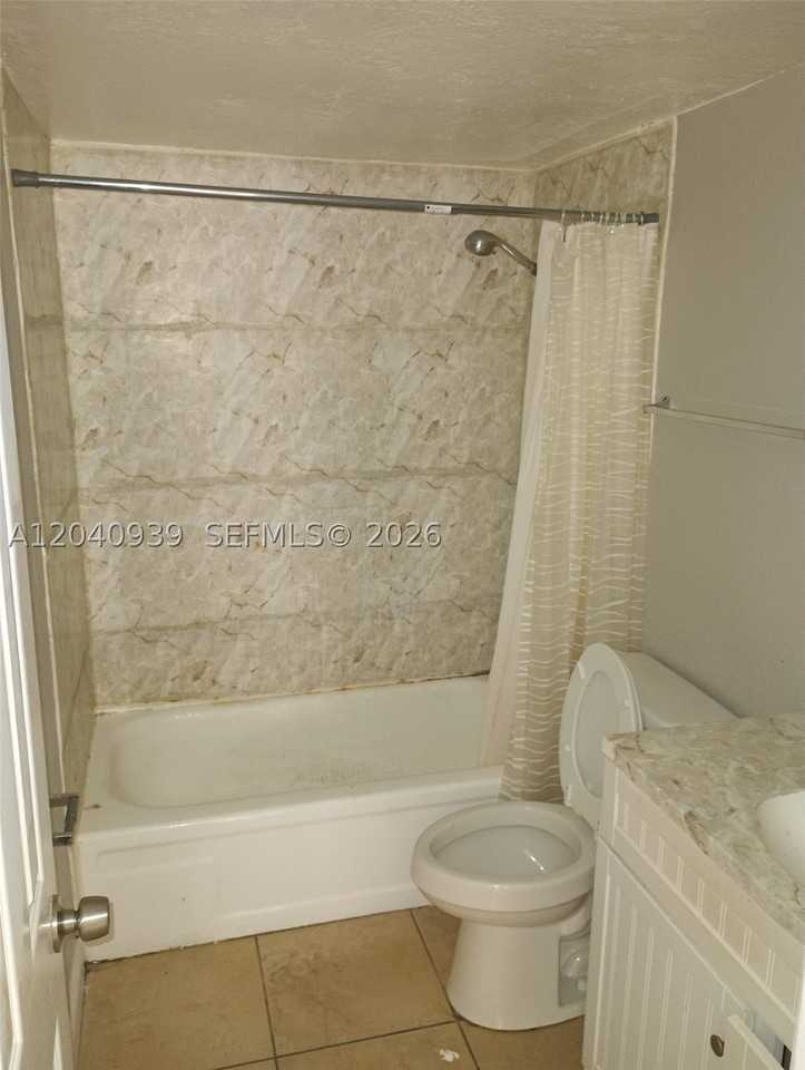 2777 L B Mcleod Rd #C - Photo 7 of 14