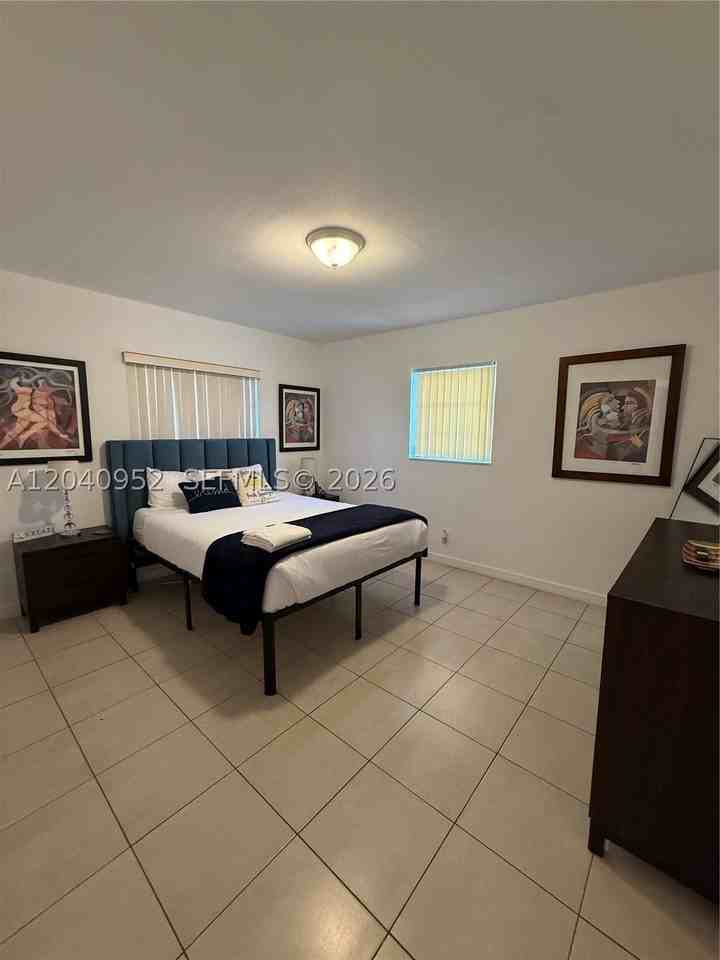 500 Sw 7th St #510 - Photo 6 of 15