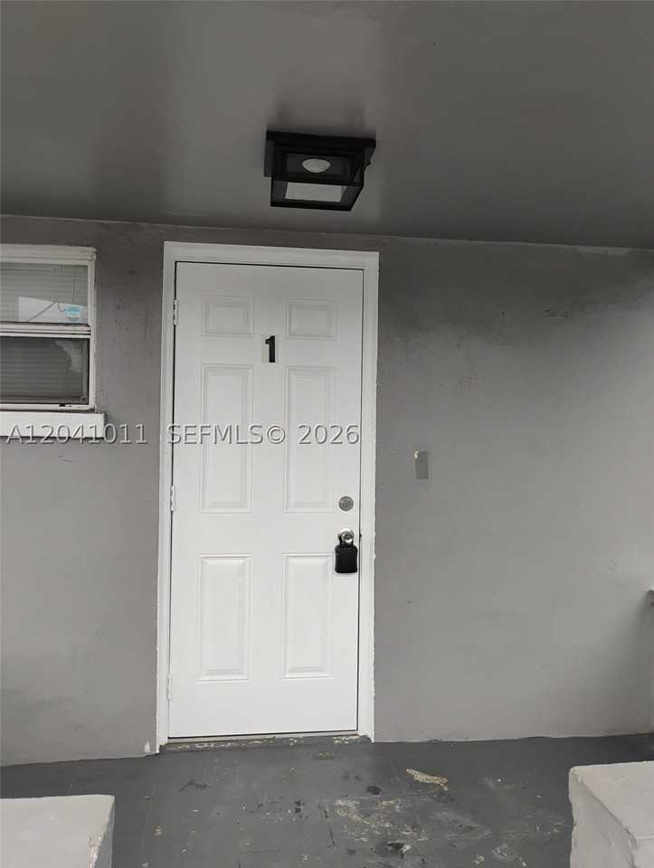 2325 Madison St #1 - Photo 2 of 9