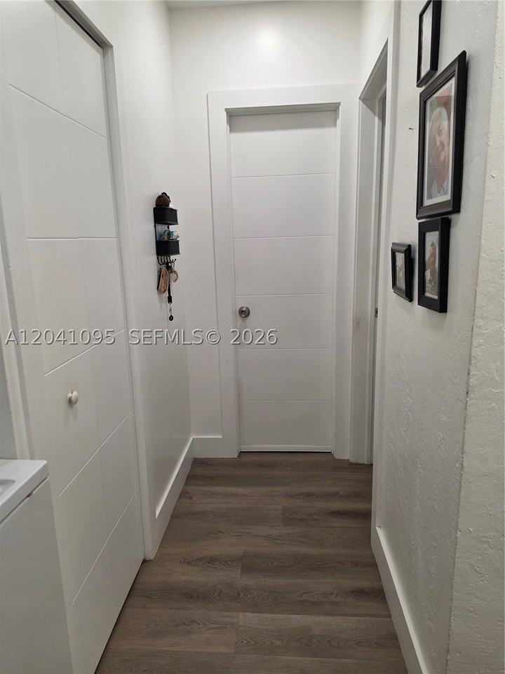 711 Beacom Blvd #4 - Photo 7 of 10