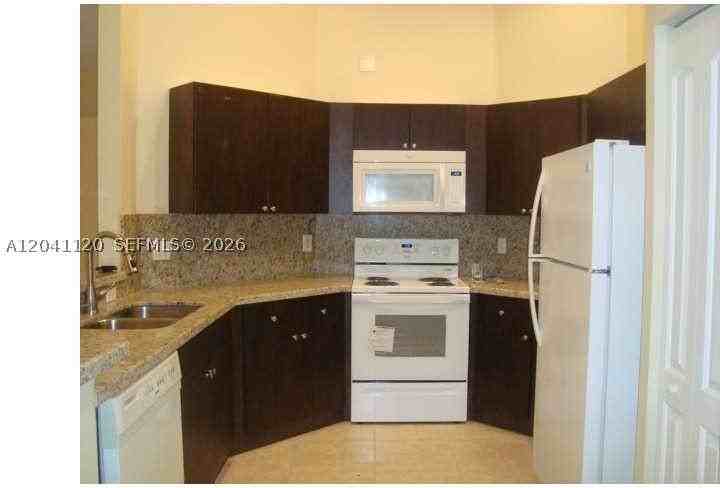 286 Bridgeton Way - Photo 5 of 29