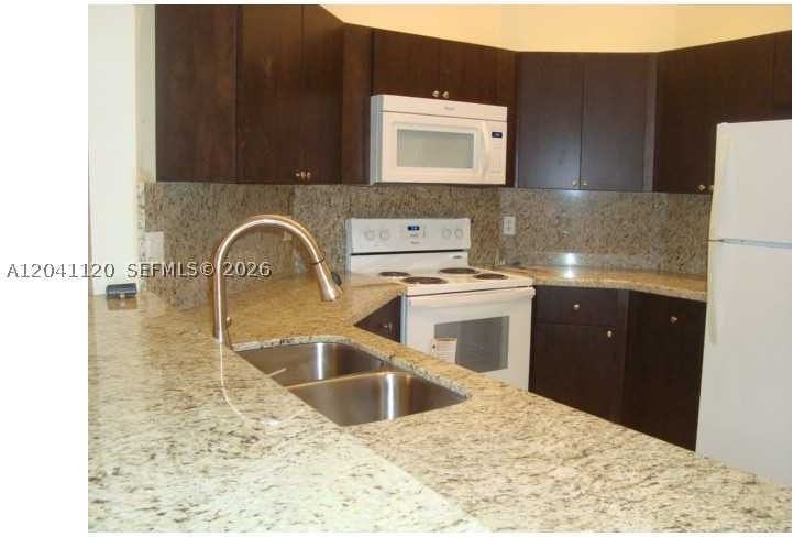 286 Bridgeton Way - Photo 6 of 29