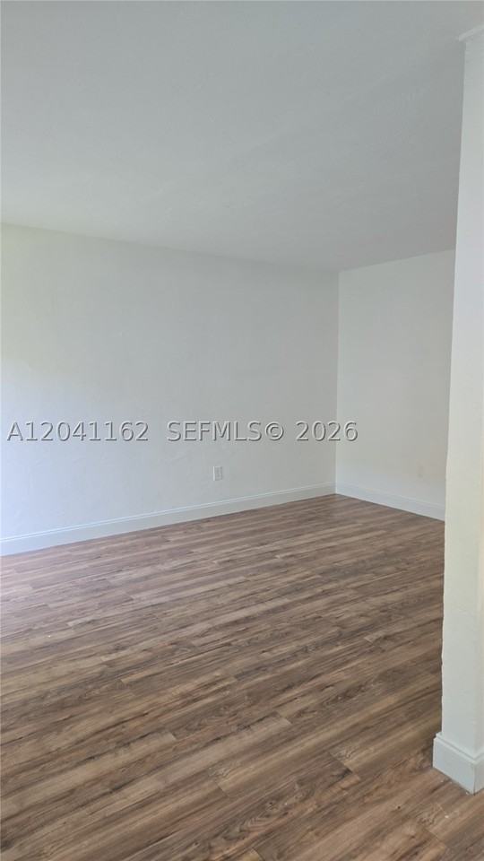 9270 E Bay Harbor Dr #11B - Photo 5 of 8