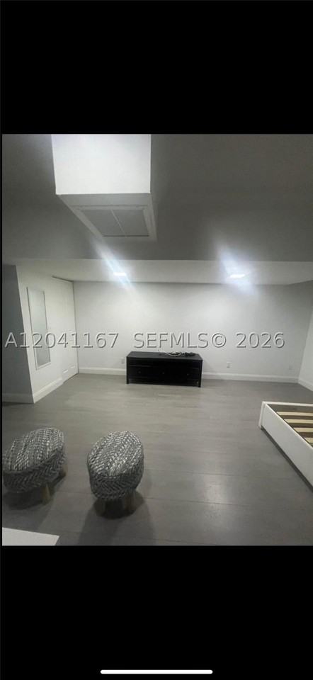 4731 Fillmore St #1 - Photo 6 of 9