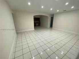 1727 Washington St #1727 - Photo 1 of 1