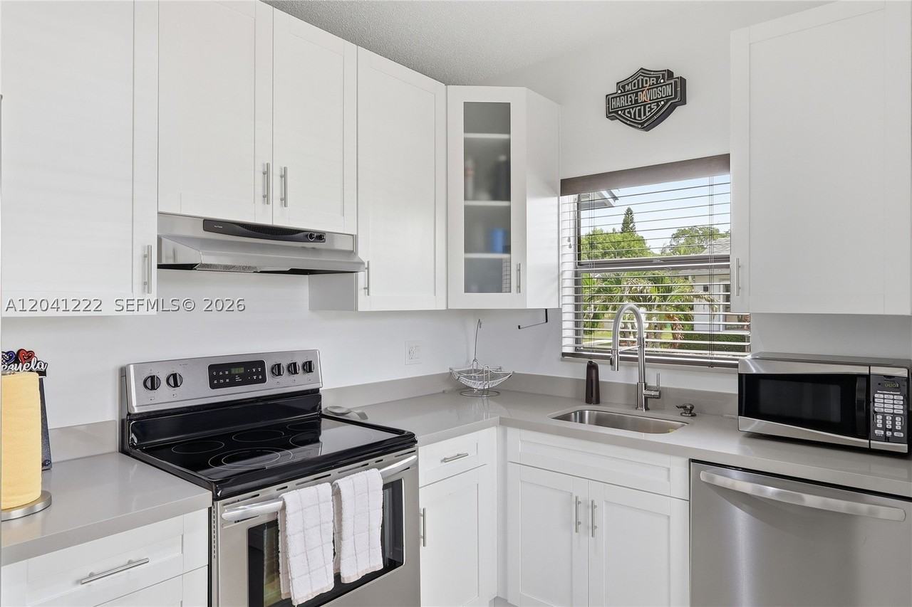 6443 Sw 152nd Circle Pl #22-43 - Photo 3 of 30