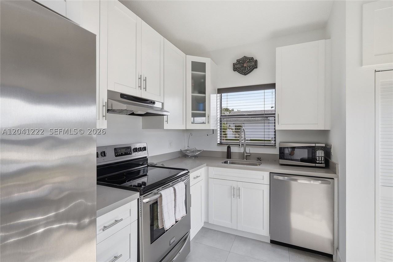 6443 Sw 152nd Circle Pl #22-43 - Photo 4 of 30