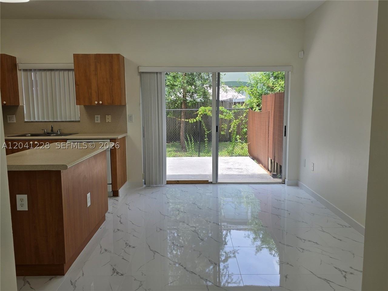 2973 Se 15th Ter - Photo 6 of 27