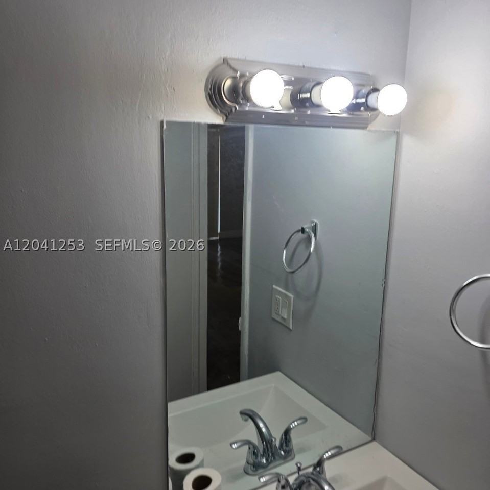 4721 Nw 7th St #107-12 - Photo 5 of 16