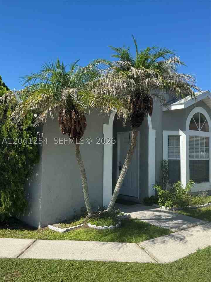 2399 2399 Harbor Town Drive
