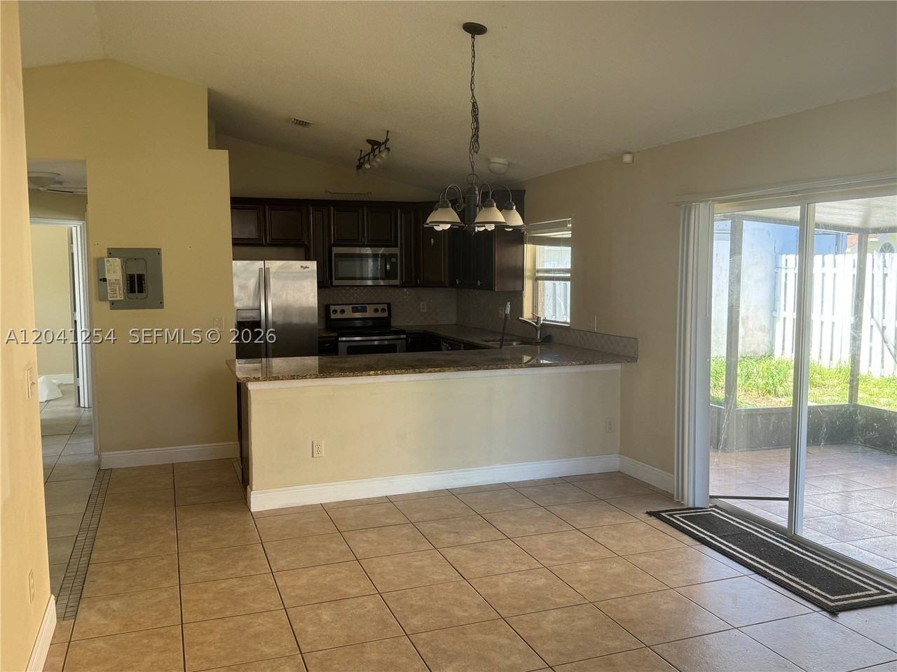 2399 2399 Harbor Town Drive - Photo 5 of 12