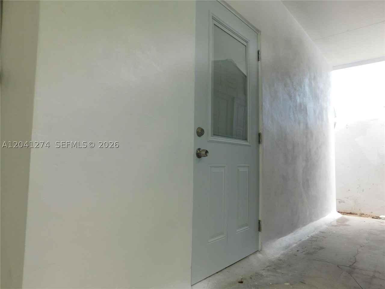 2230 Nw 58th St #B - Photo 4 of 18