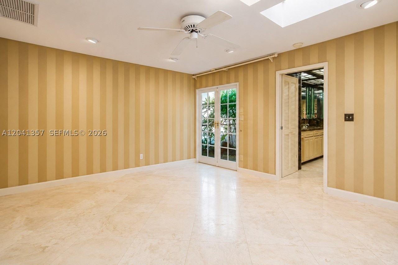 3441 Poinciana Ave - Photo 6 of 21