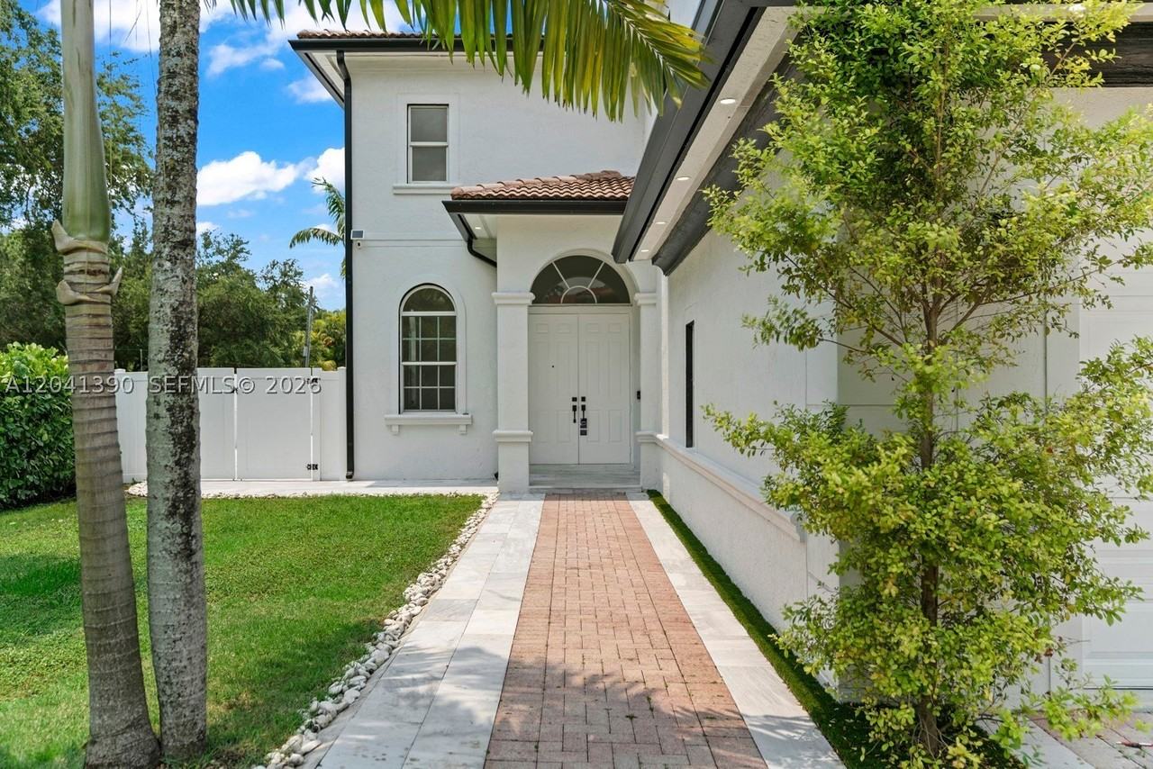 3040 Sw 44th Ct - Photo 6 of 48