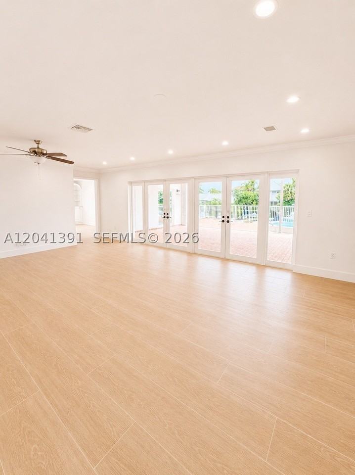 13005 Zambrana St - Photo 3 of 19