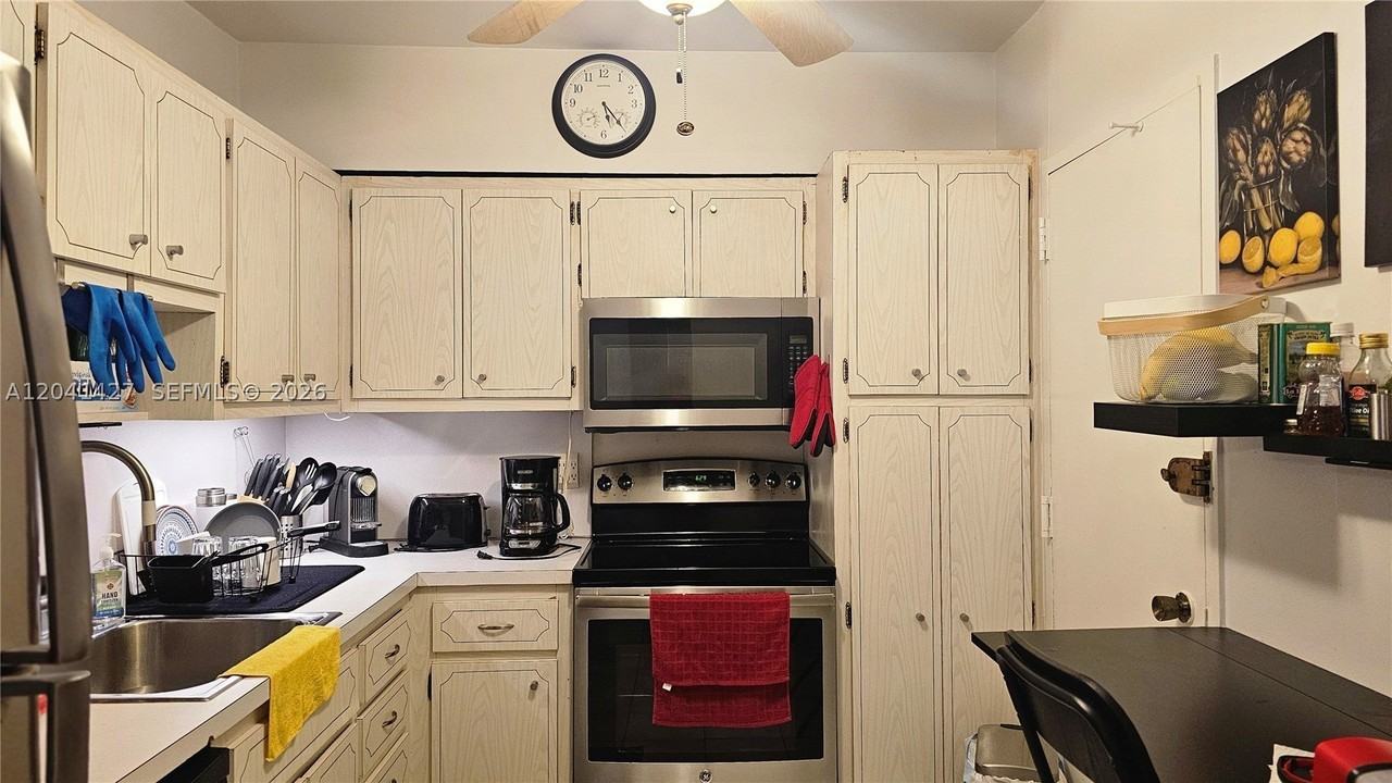 1980 S Ocean Dr #6B