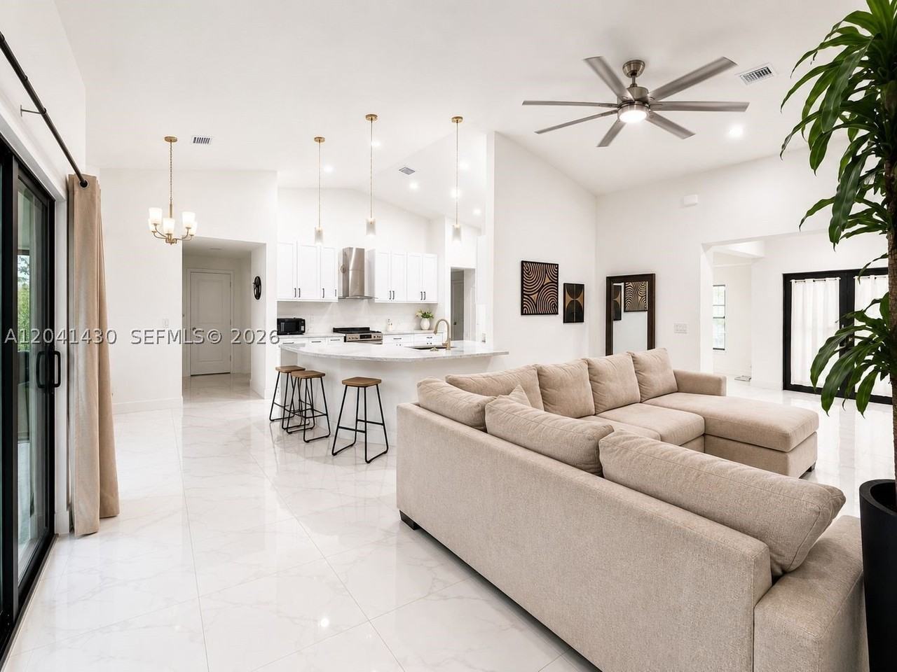 1006 Rush Ave - Photo 7 of 9