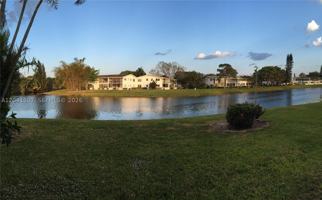 featured image of 165 Ellesmere C #C