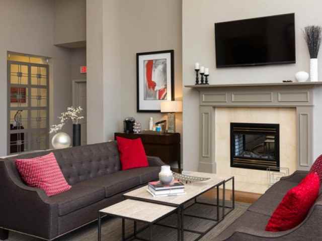 Cambridge Hickory Hollow - Photo 2 of 11