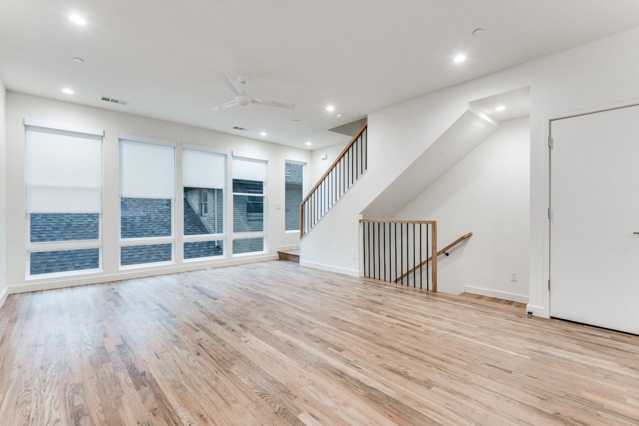 6319 Richmond Ave - Photo 3 of 24