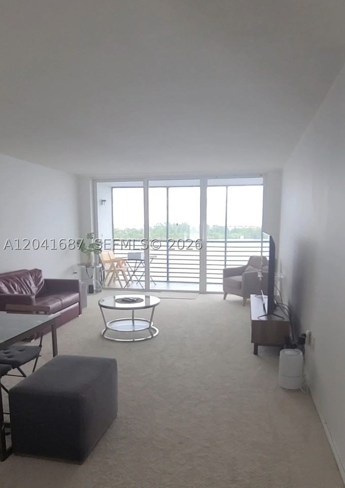 1075 Ne Miami Gardens Dr #708 - Photo 4 of 27