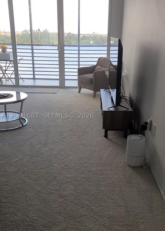 1075 Ne Miami Gardens Dr #708 - Photo 5 of 27