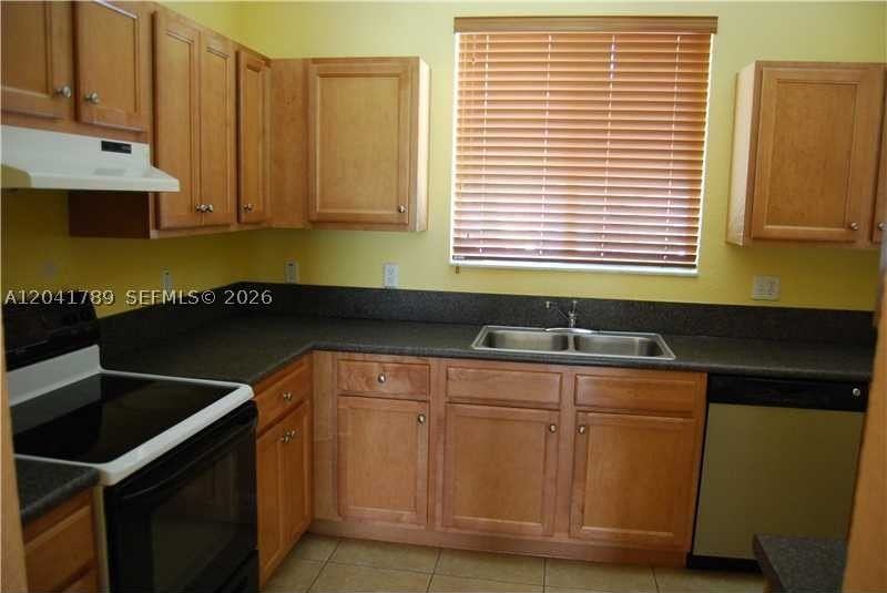 12080 Sw 268th St #24 - Photo 6 of 29