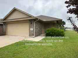 featured image of 1601 Everglade Ct
