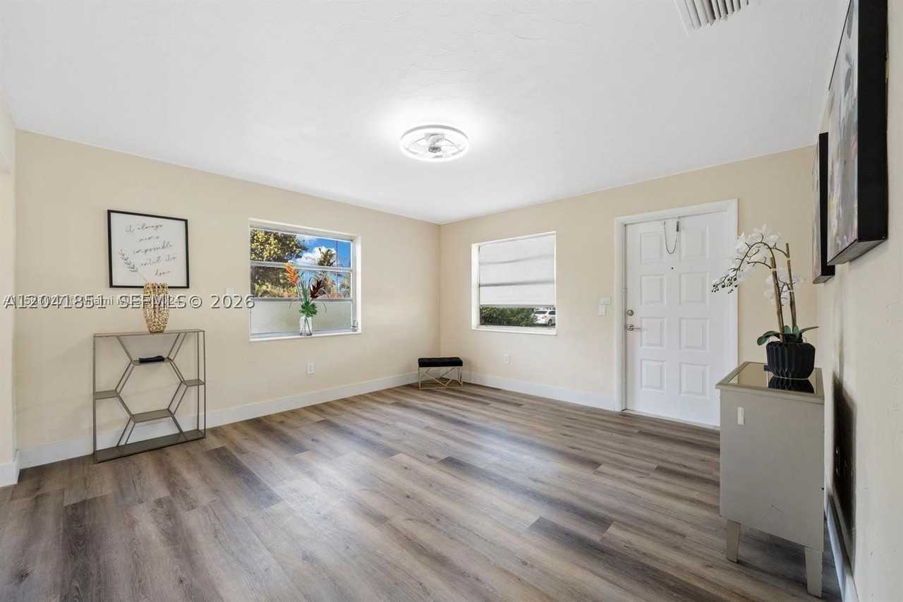 7532 Farragut St #0 - Photo 2 of 14