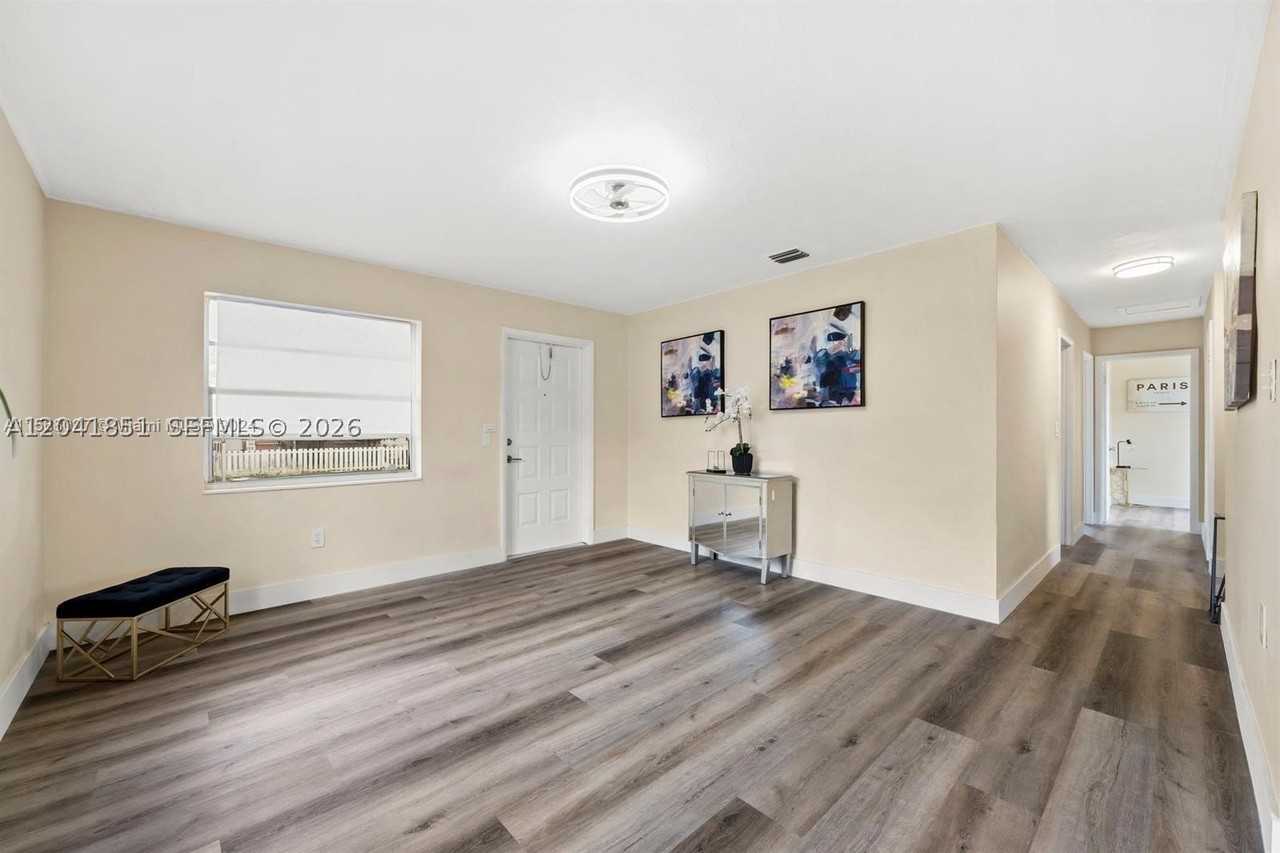 7532 Farragut St #0 - Photo 4 of 14