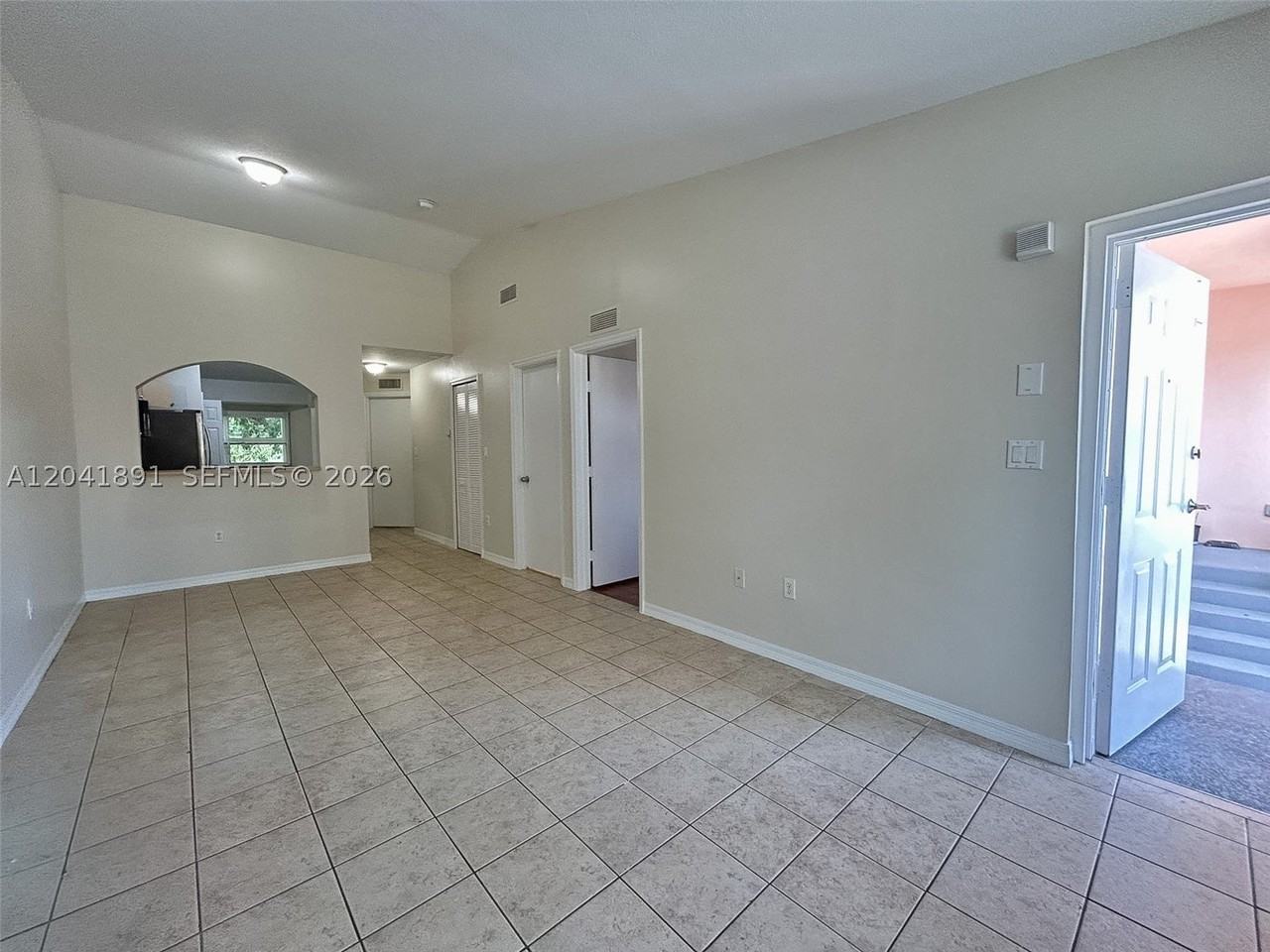 1270 Se 28th Ct #202 - Photo 6 of 19