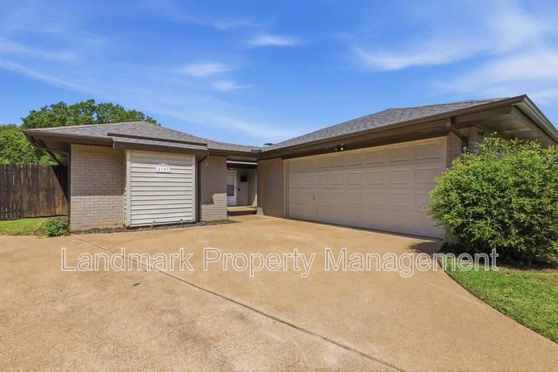 4349 Altamesa Blvd - Photo 3 of 29