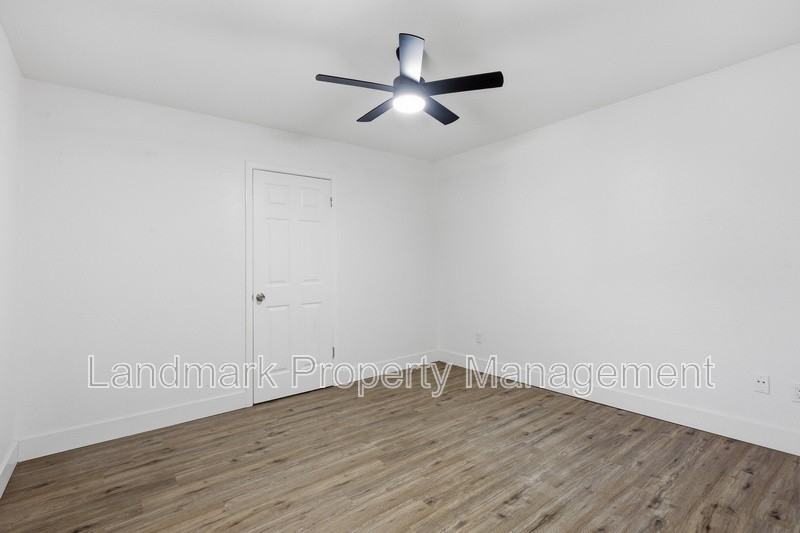 4349 Altamesa Blvd - Photo 7 of 29