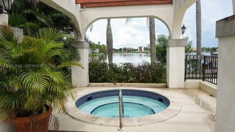 331 Ives Dairy Rd