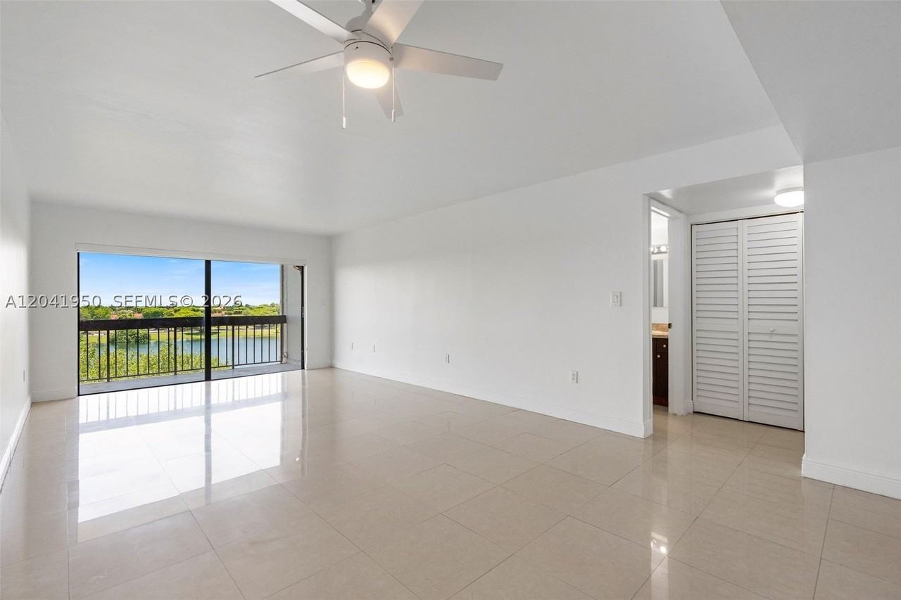 10288 Nw 9th Street Cir #501 - Photo 7 of 17
