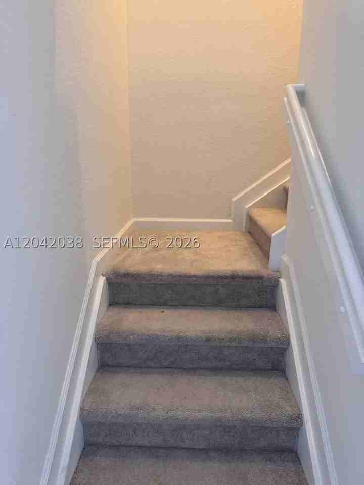 2444 Se 29th St #0 - Photo 2 of 14