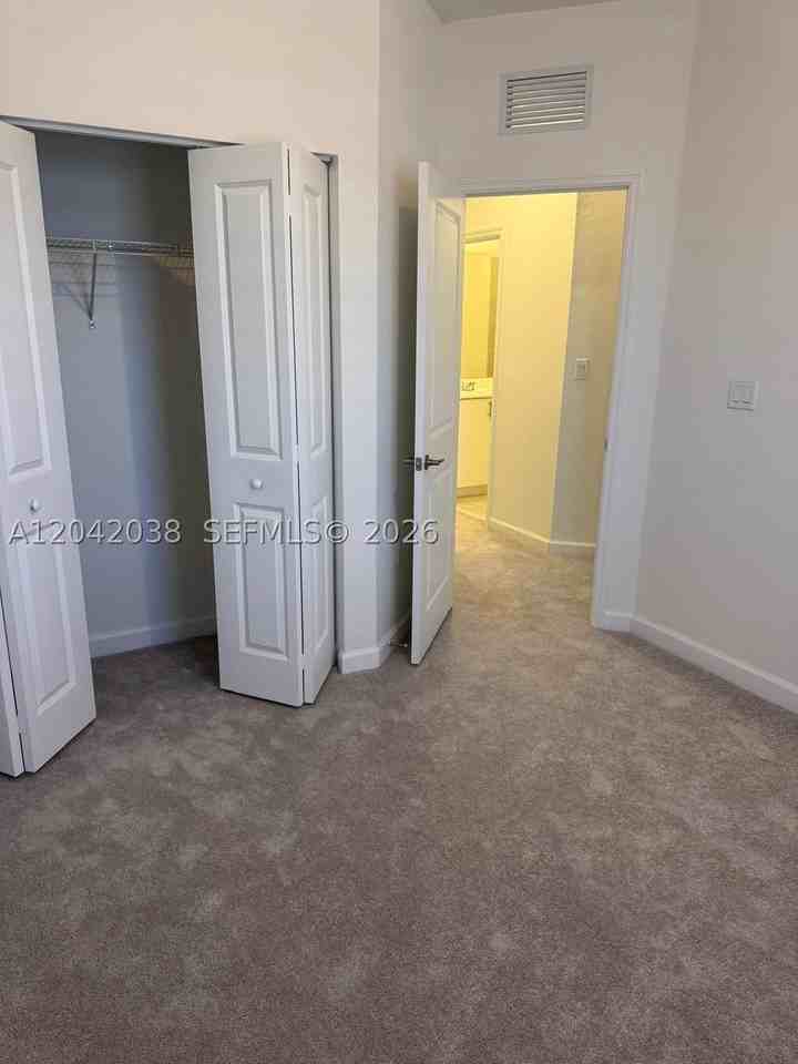 2444 Se 29th St #0 - Photo 3 of 14
