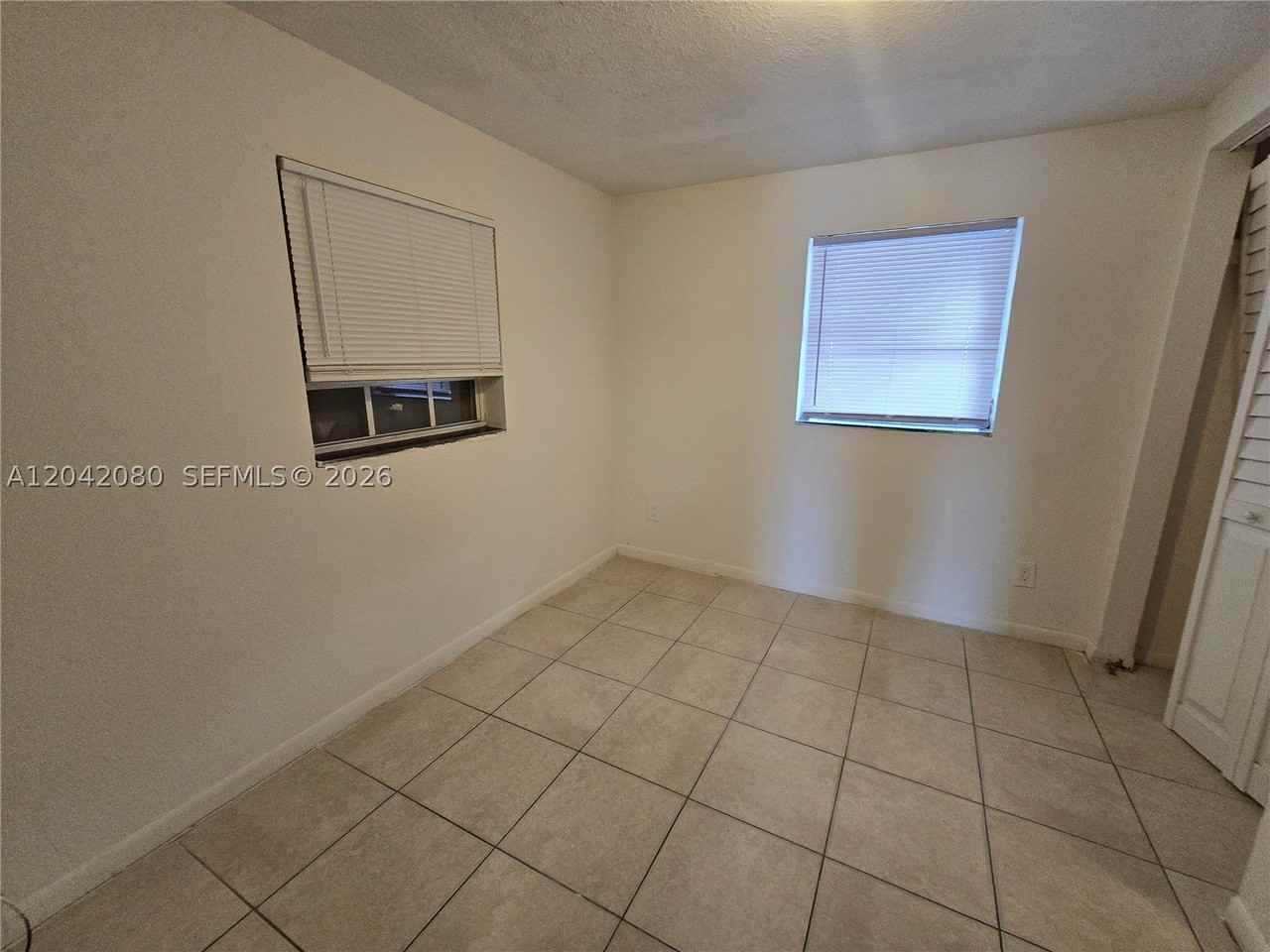 2203 Taft St #B - Photo 7 of 17