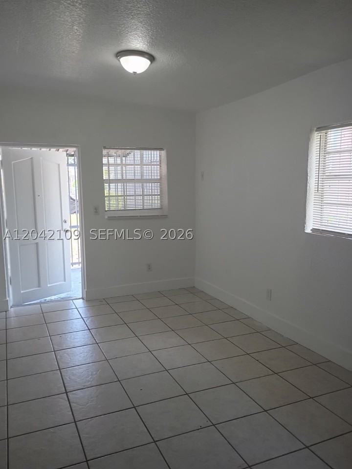 1345 Nw 55th St #2 - Photo 6 of 6