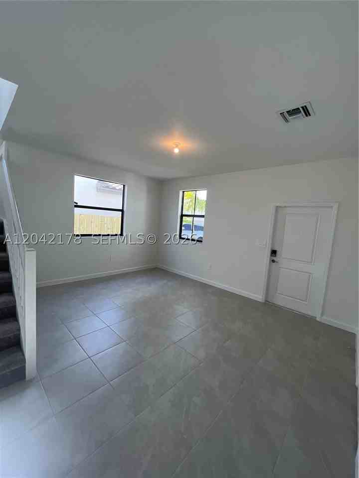 11936 Sw 240th St #0 - Photo 3 of 25