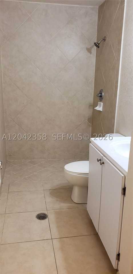 138 Nw 31st St #138 - Photo 4 of 9